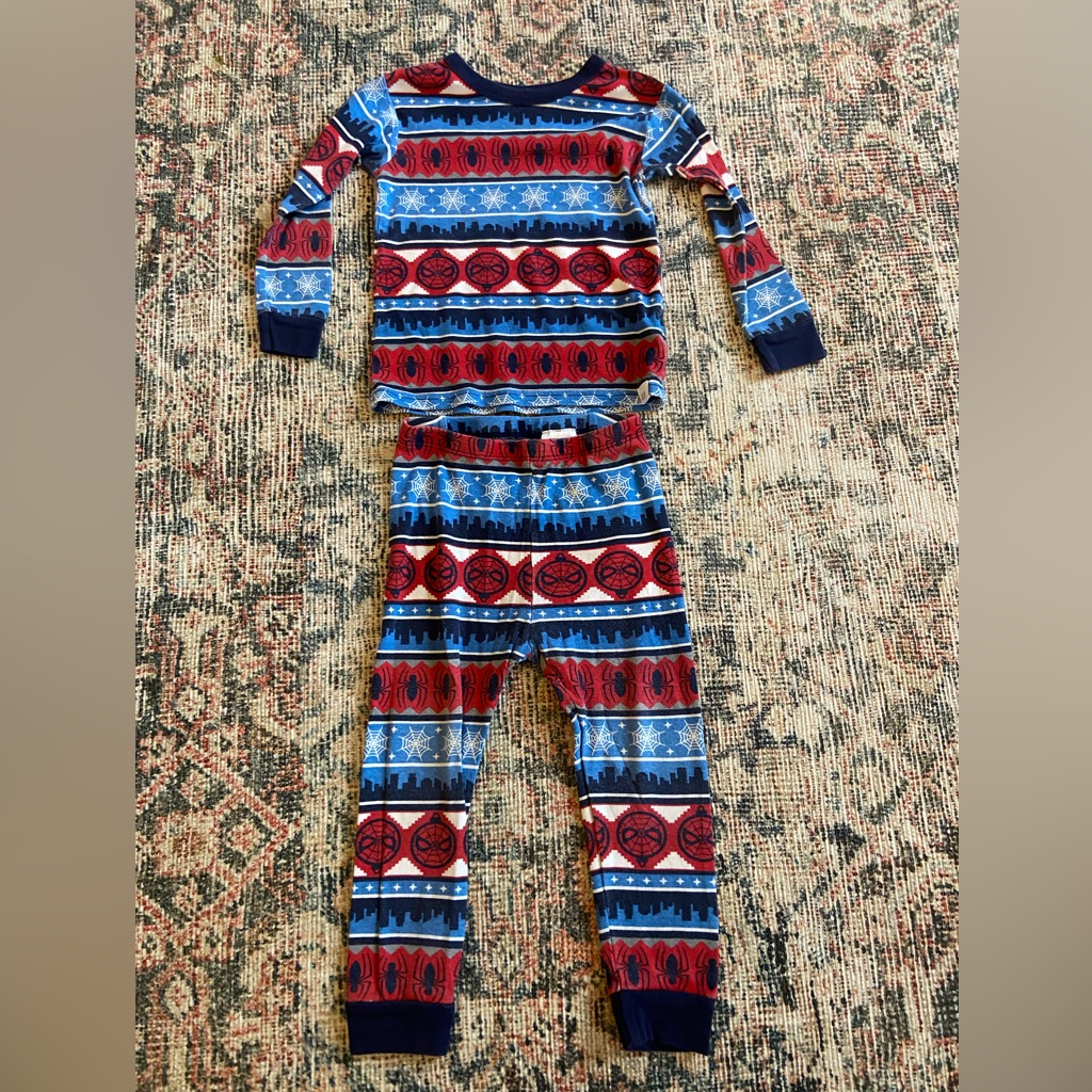 Gap Spider-Man Holiday Pjs, 2t